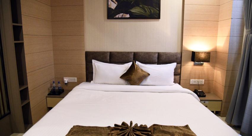 BM Grand Super Deluxe Room