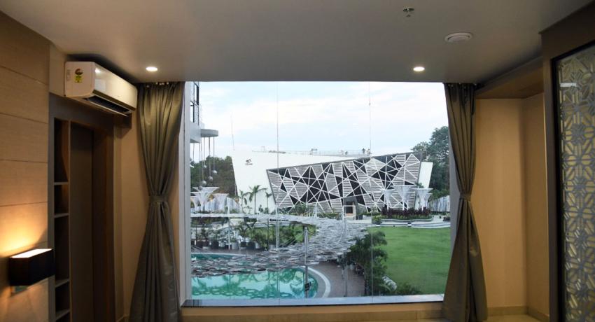 BM Grand VIP Suite Room