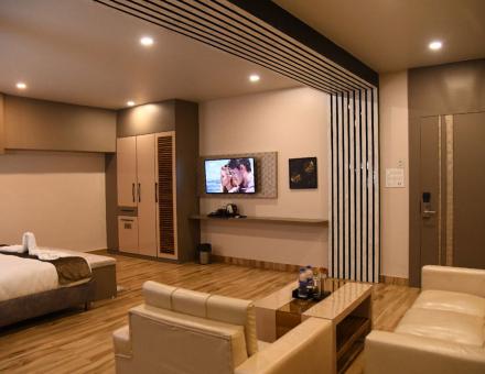 BM Grand Executive Suite Room